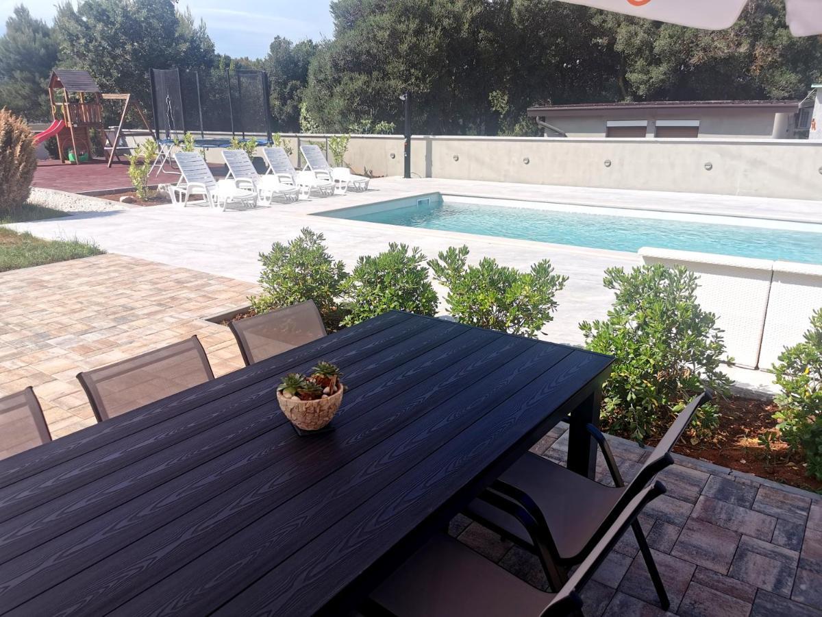 Casa Matea - 90 M From The Sea, New Private Swimming Pool Apartment Pula Exterior photo